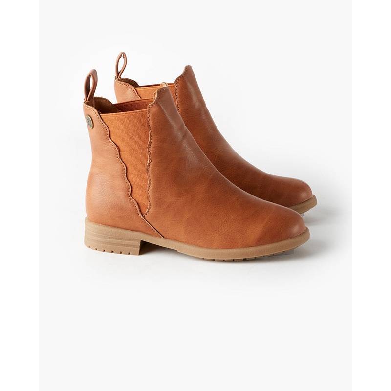 Kendall Scalloped Boot Tan