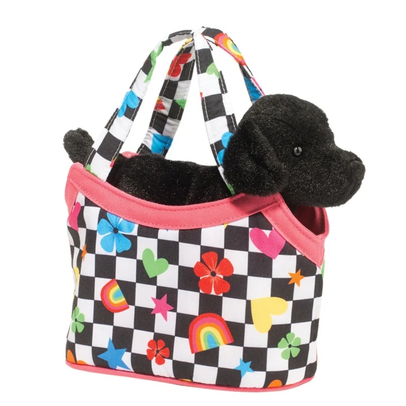 Oh Snap! Sak w Black Lab