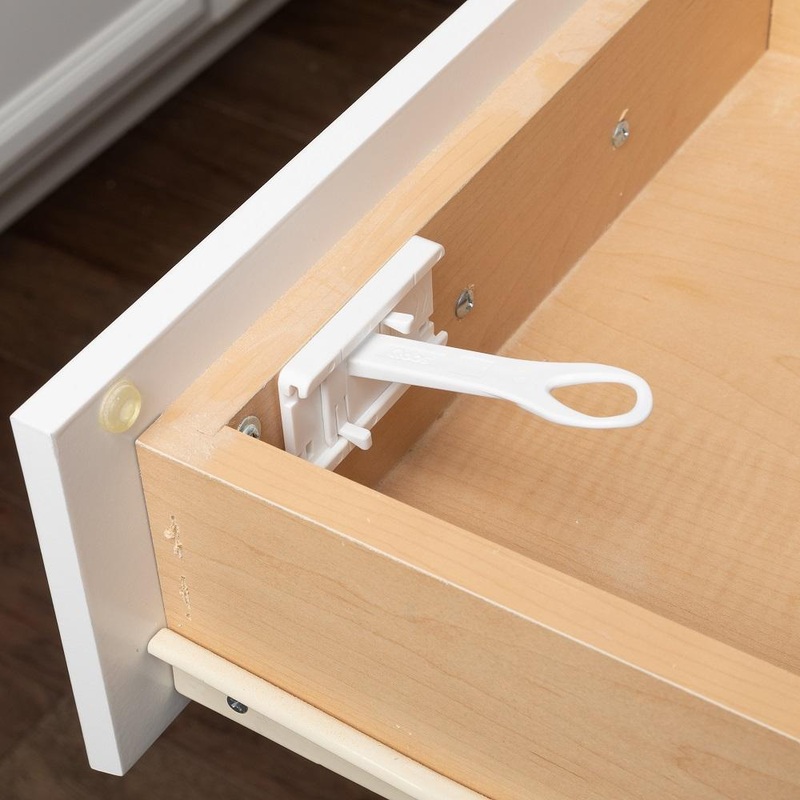 Qdos Top Drawer/Door Adhesive Latches 4-Pack (White) – FINAL SALE