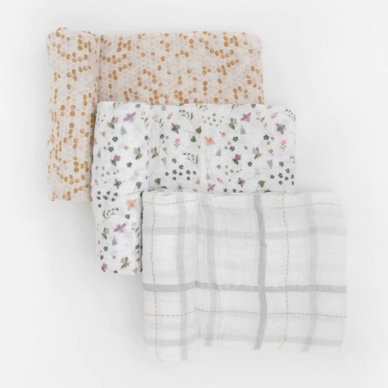 Little Unicorn Cotton Muslin Swaddle Set (Garden Bees)