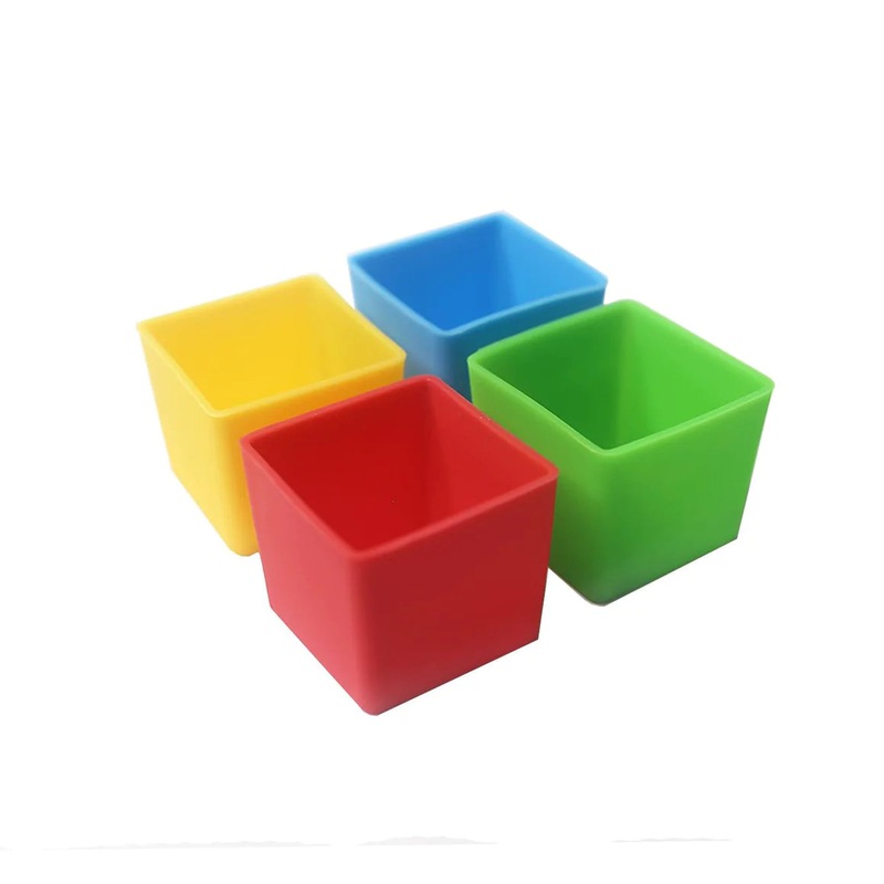 Munchbox Munch Cups 4pcs (Bold Squares)