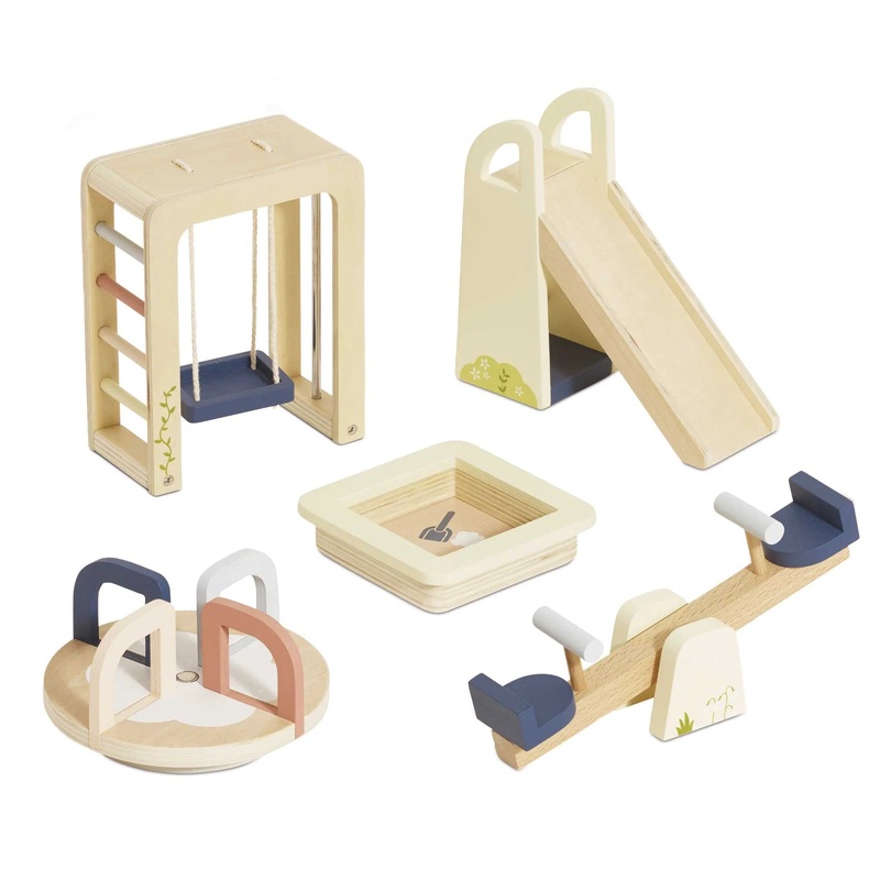 Wooden Dolls House Outdoor Play Furniture – 5 Pieces
