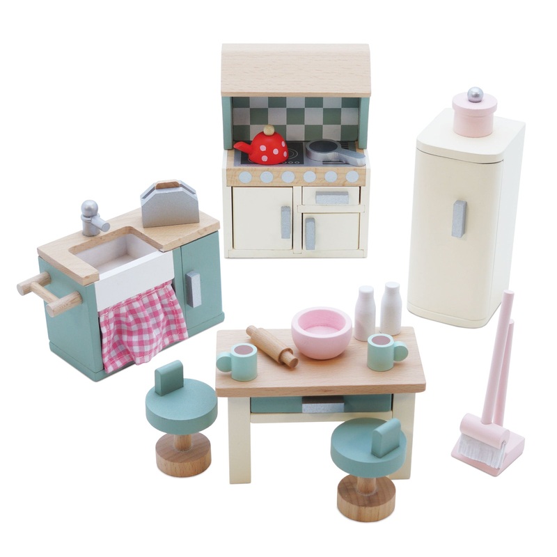 Wooden Dolls House Kitchen Furniture – 20 Pieces