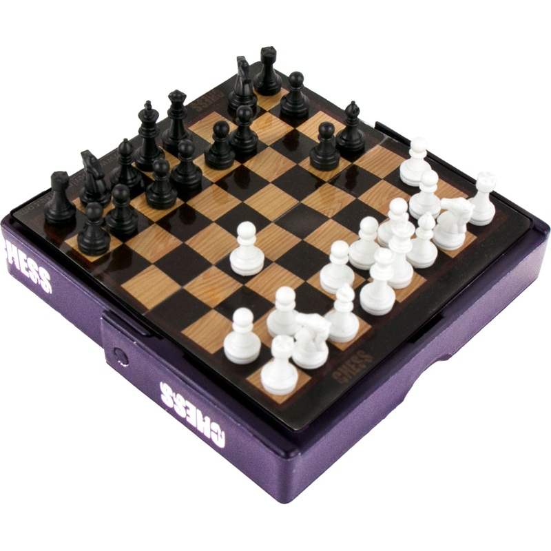 World’s Smallest Chess Game