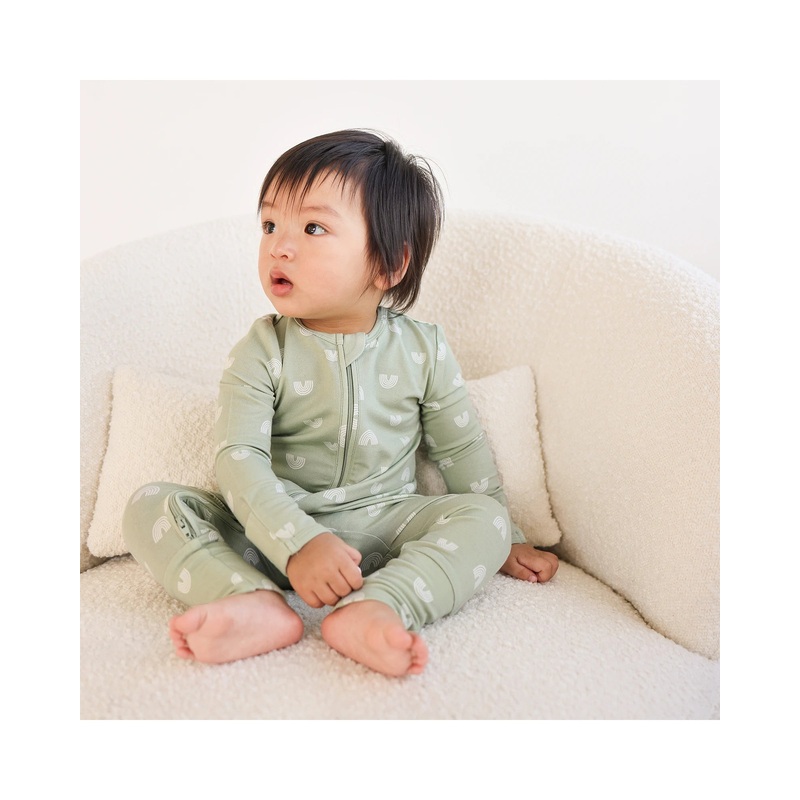 Kynd Baby Day Or Night Onesie – Sage Over The Rainbow
